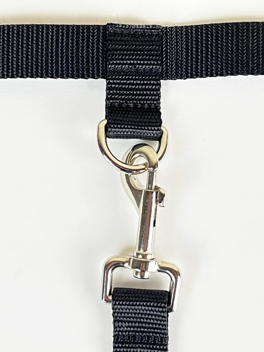 Dog Truck Bed Cross Tether with Dual Restraint System Y342