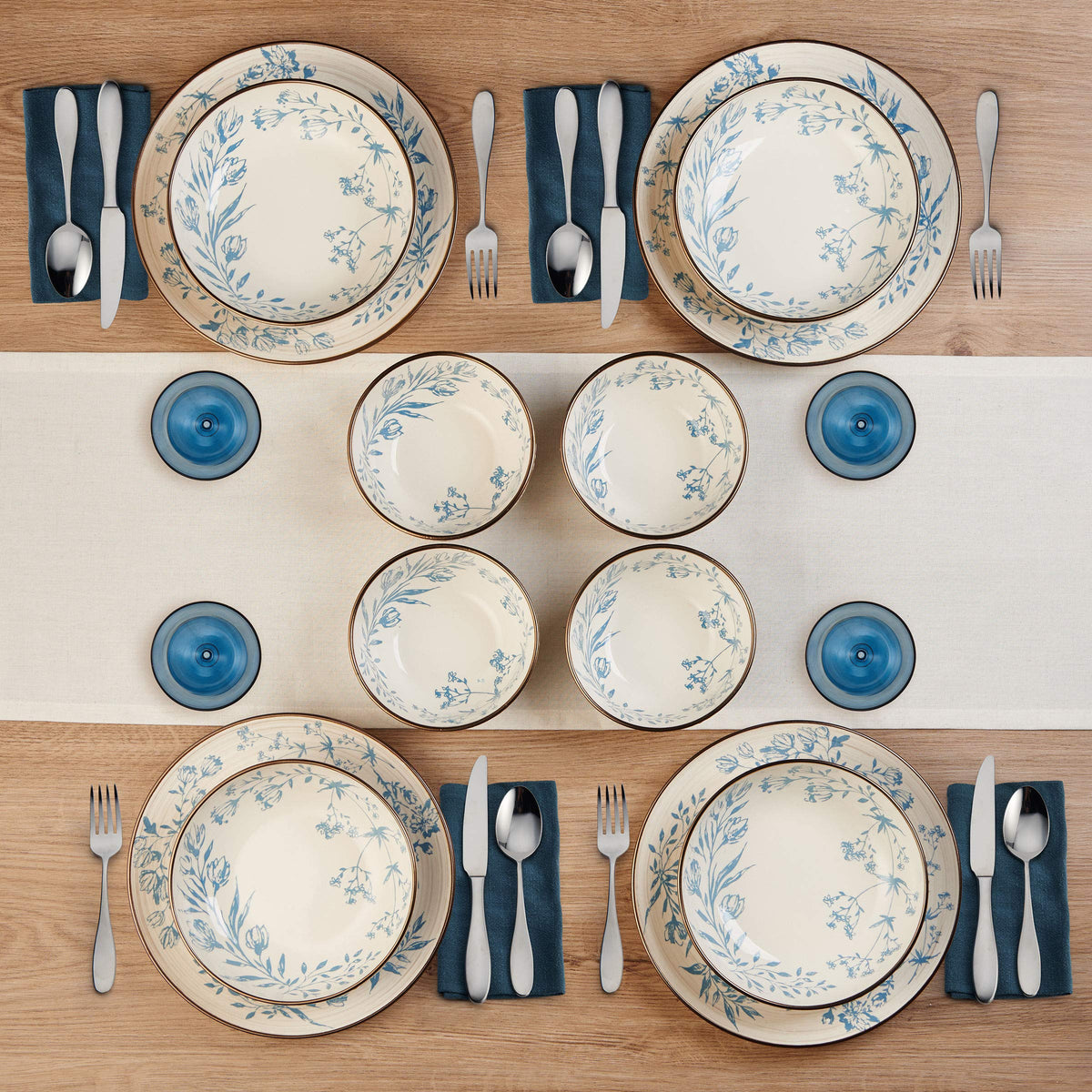 12 Piece Multicolor Dinnerware Set D2824